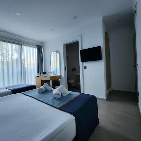 Park & Hotel 3*